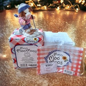 Mary's Moo Moos "Barn to Ski" 1999 Limited Edition Figurine